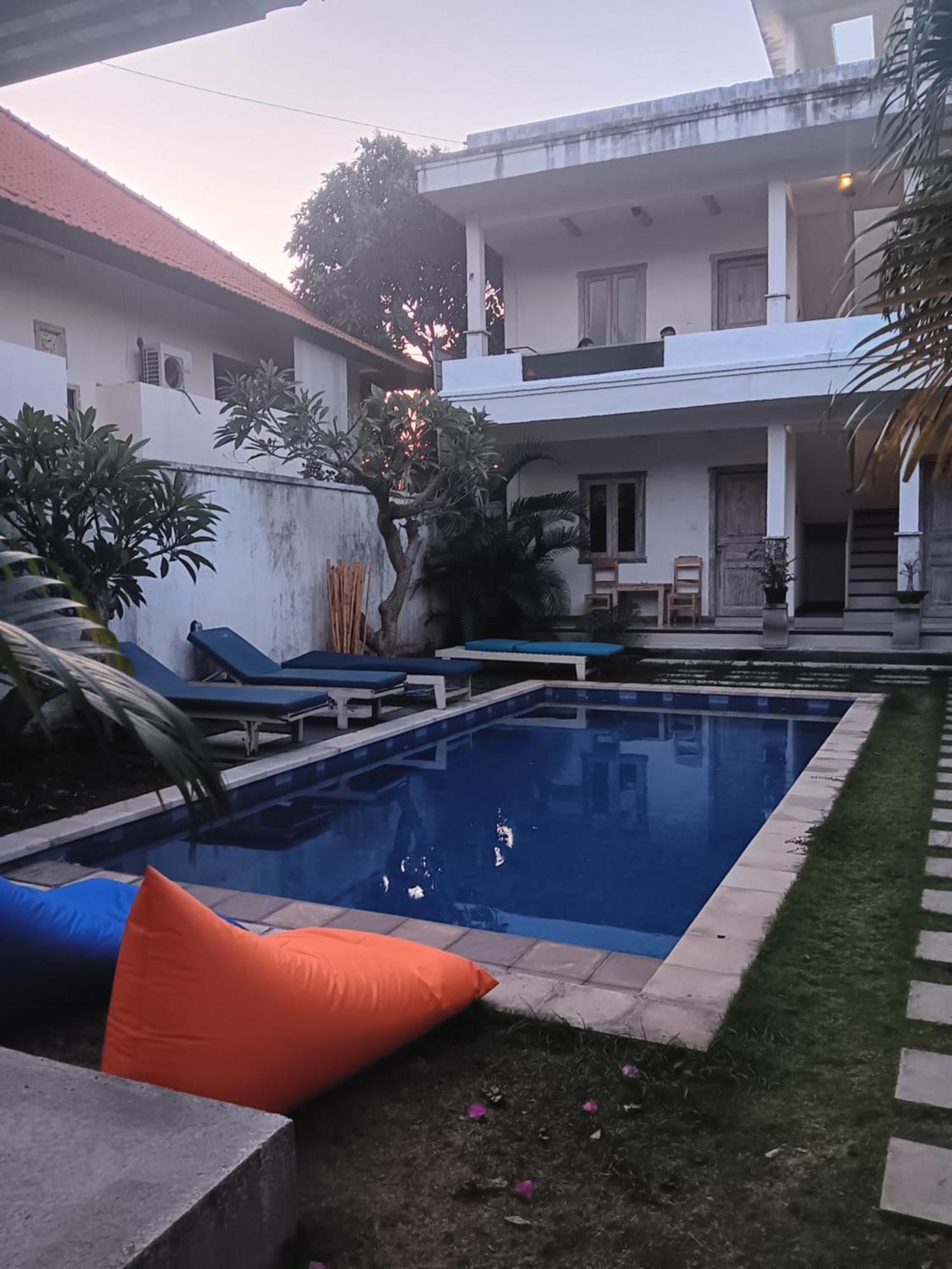 Adore Guesthouse อาเม็ด ภายนอก รูปภาพ